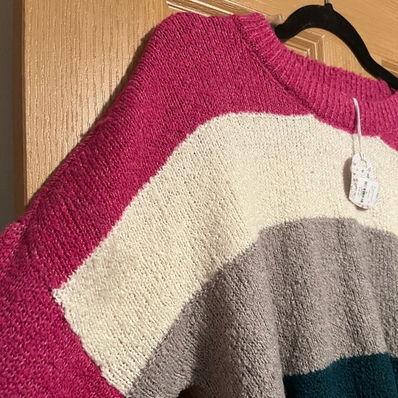 Lisa Striped Teddy Pullover Sweater NWT - Picture 6 of 10